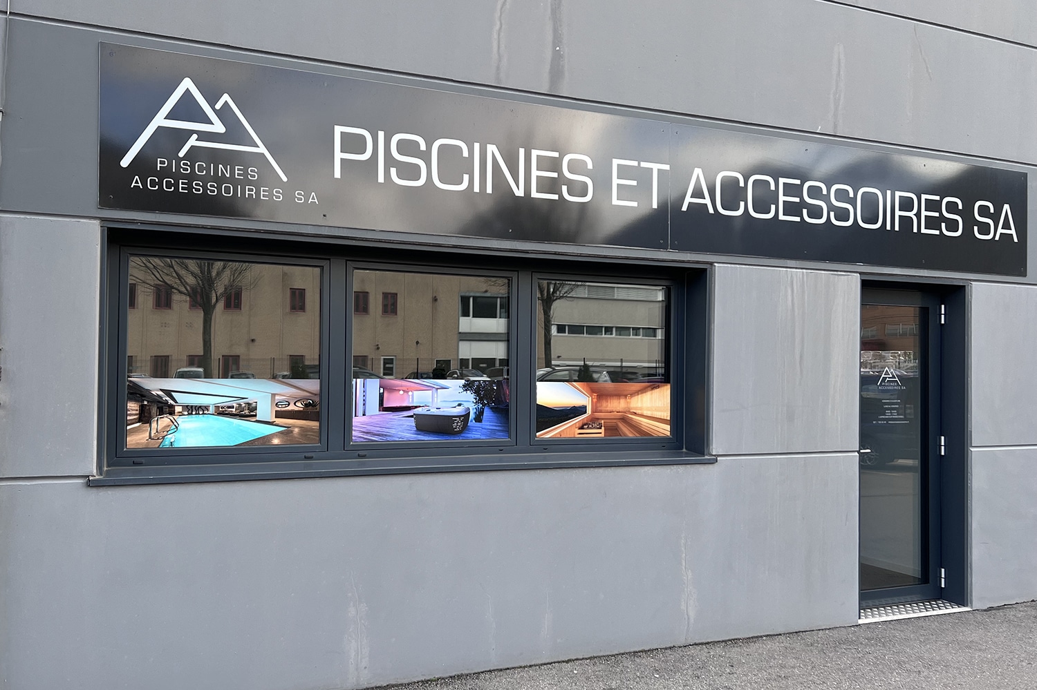 piscines_accessoires-entreprise