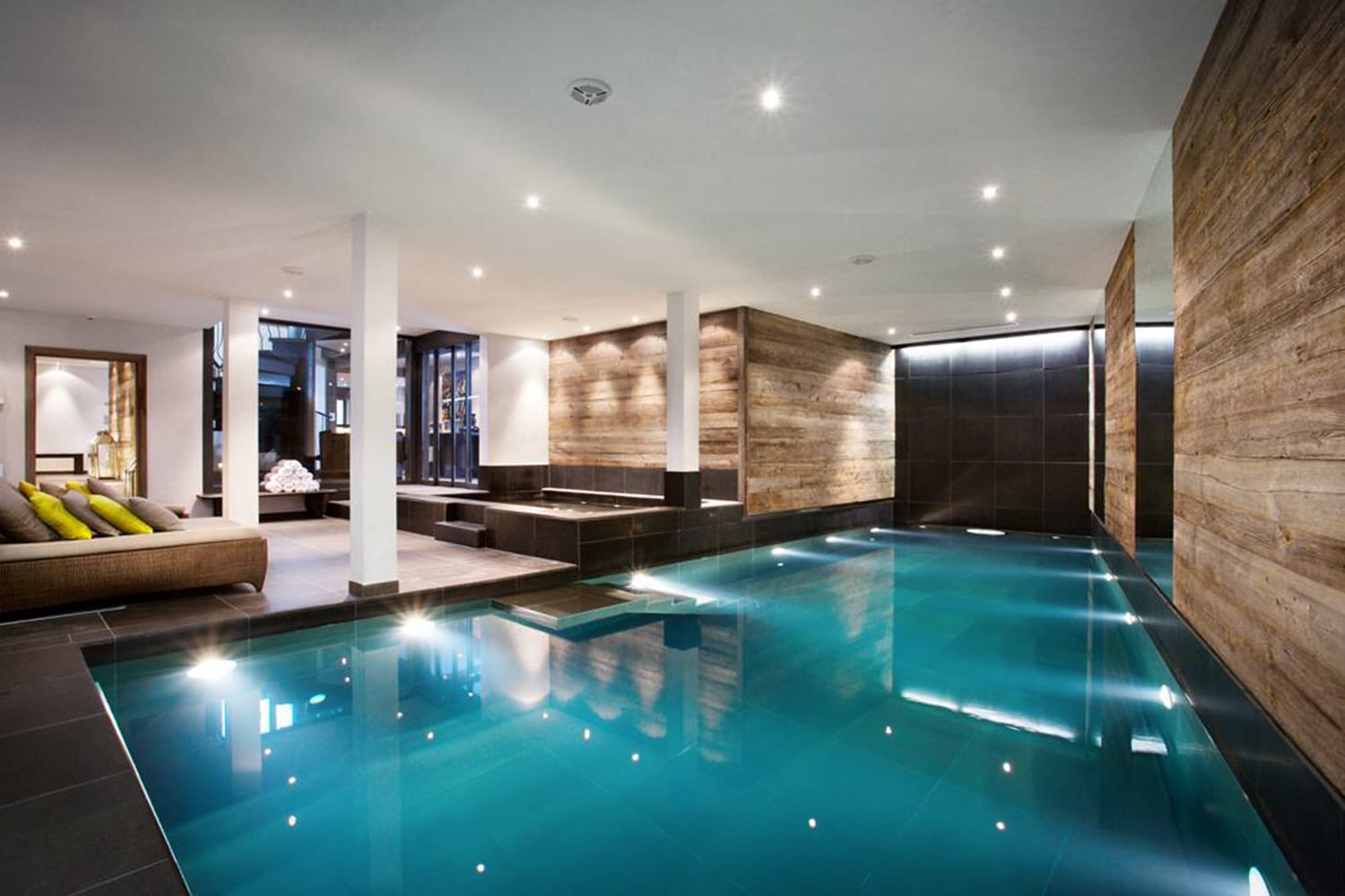 piscines_accessoires-piscines_a-propos